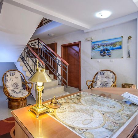 Captain Apartments Будва Экстерьер фото